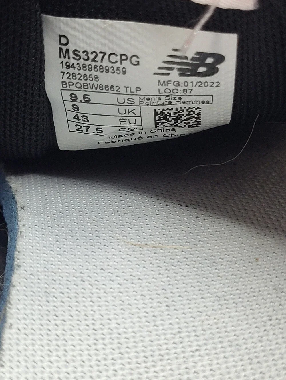 New Balance 327 Black White Lifestyle Shoe Sneakers Men's Size 9.5